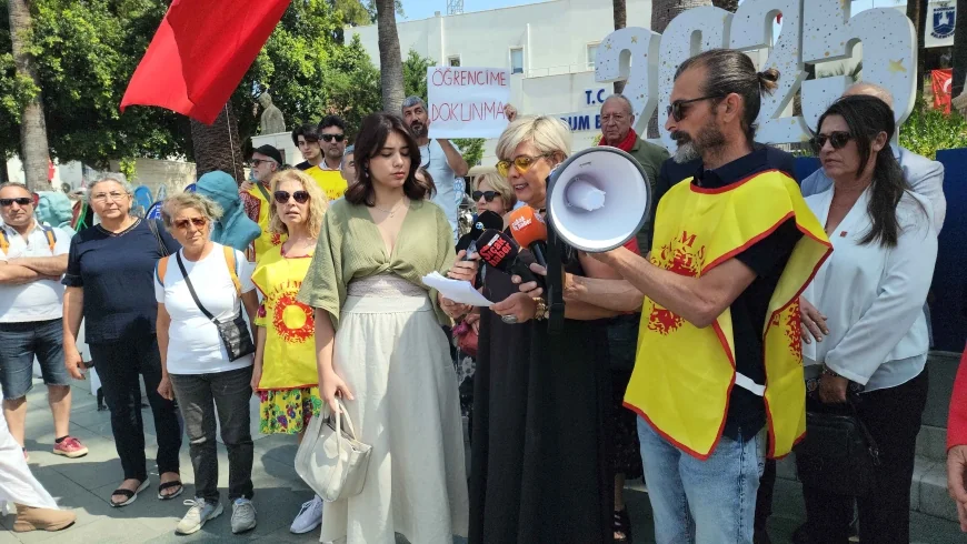 Bodrum’da velilerden “Öğrencime dokunma “ eylem ve basın açıklaması “Öğrencilere kınama cezası vermek kınanacak bir durumdur’