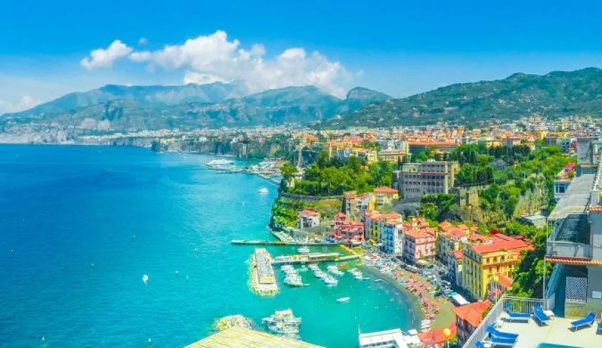 Turistik kentin belediye başkanı rüşvet alırken suçüstü yakalandı, tutuklandı