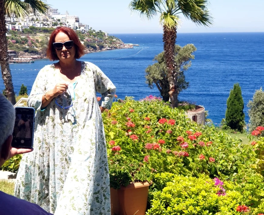 Bodrum’da yaşayan Müjde Ar, Gazzeli bir çocuğa koruyucu anne olacak