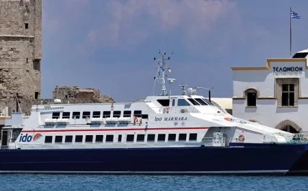 Fethiye Rodos seferini yapan Türk feribotuna Rodos’ta eksik evraktan sefer yasağı getirildi