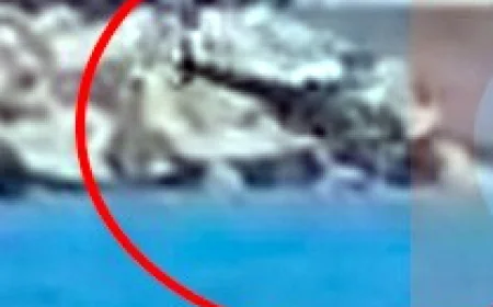 Marina’daki yattan kalkan helikopter denize düştü