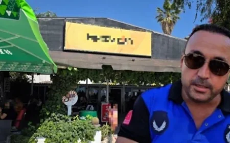 Skandal uygulama : Kafede tek oturan müşteriyi, “Daha kalabalık grup geldi, terk edin” diyerek masadan kaldırmaya çalıştılar ortalık karıştı.