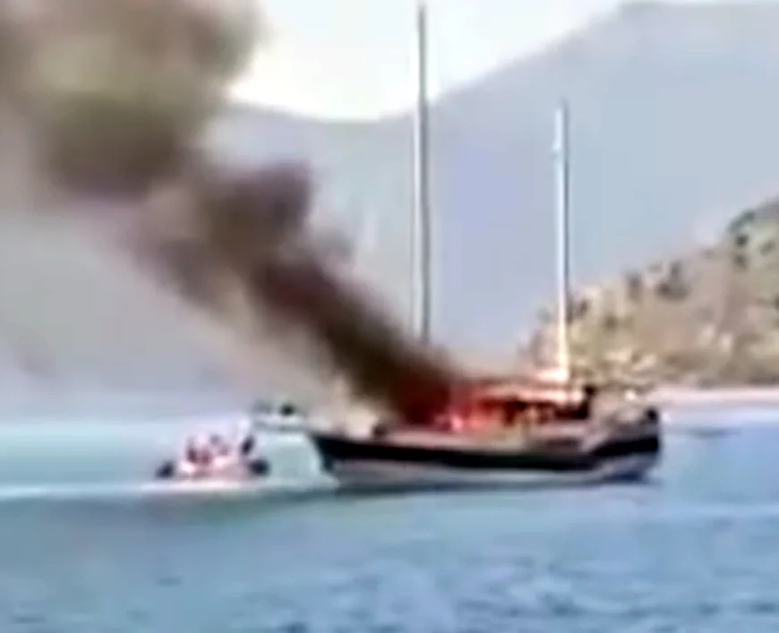 Tur teknesi alev alev yandı