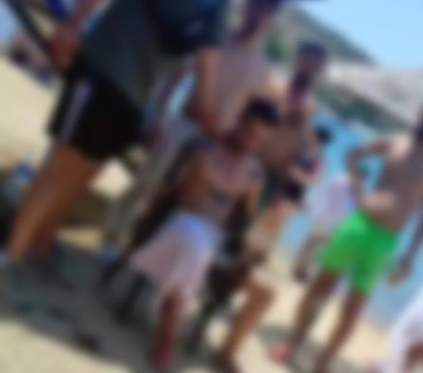 Bodrum’un dünyaca ünlü plajında “Niye baktın” kavgasında muşta ve bıçak kullanıldı, kan aktı