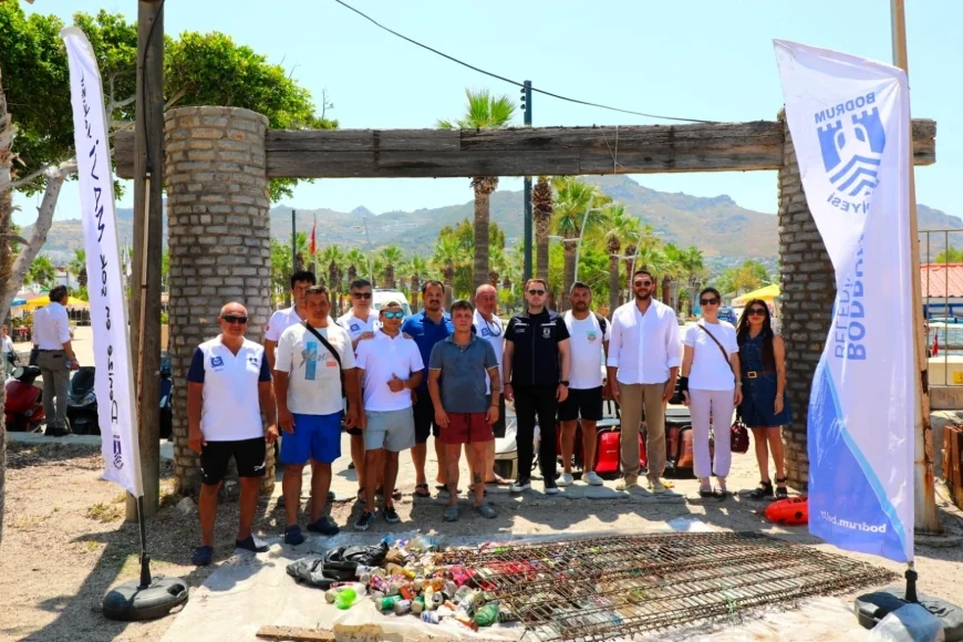 Turgutreis’in denizi pırıl pırıl oldu