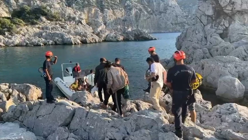 Kayalıklarda mahsur kalan göçmenler kurtarıldı