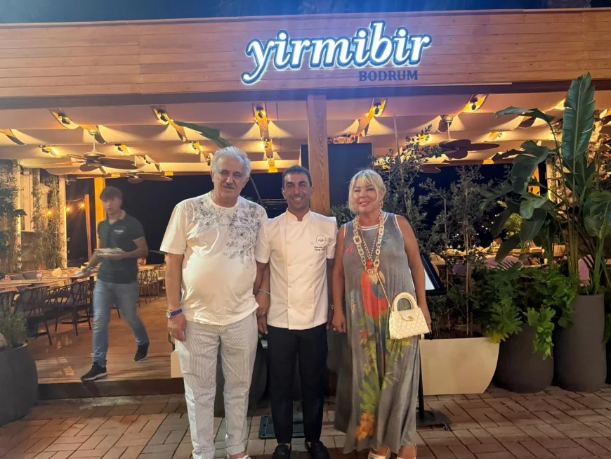 Safiye Soyman ve Faik Öztürk, Yirmibir Bodrum'da Lezzet Dolu Bir Akşam Geçirdi