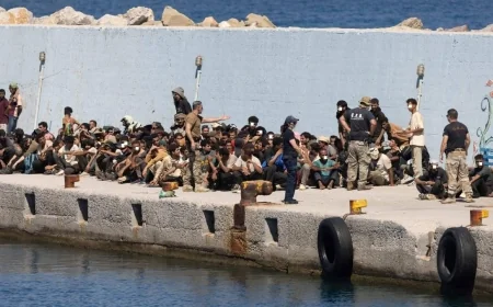 Turistik adada göçmen krizi, turistten çok göçmen geldi, 24 saatte adaya 1500  göçmen ulaştı,, ada yöneticileri şaşkın