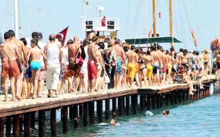 EGELİ TURİZMCİ “YERLİ TURİST BAŞIMIZIN TACI”