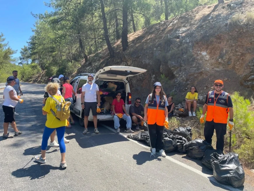 Bodrum’da turistik yollar temizlendi