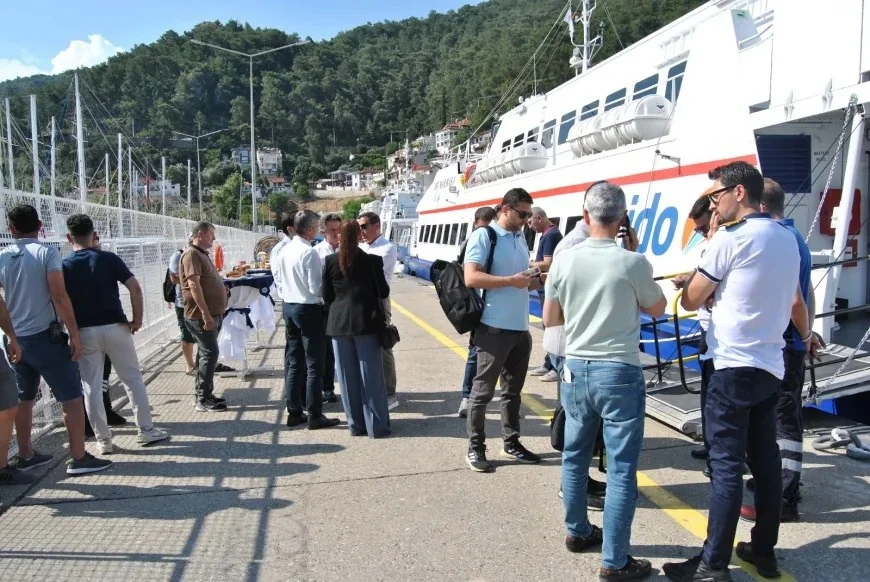 Yunanistan ‘ın Ege adalarına Türk turist yağacak , ek feribot seferleri konuldu