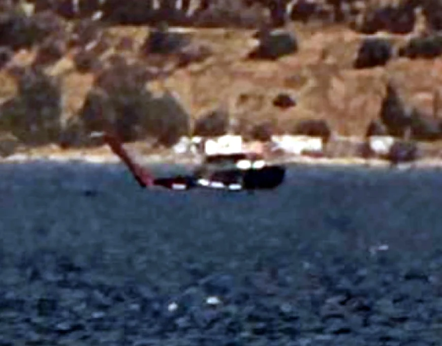 Yangın söndürme helikopteri denize acil iniş yaptı