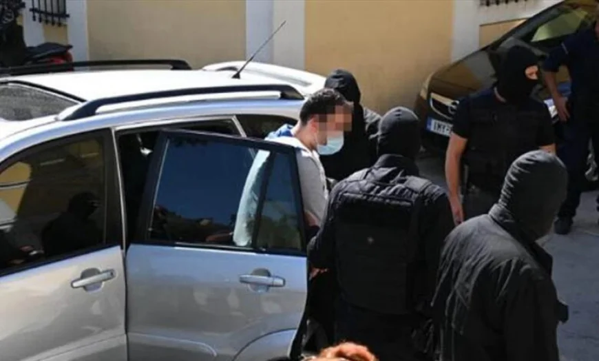 Yunanistan düğmeye bastı onlarca Türk mültecinin iltica statüsü iptal ediliyor