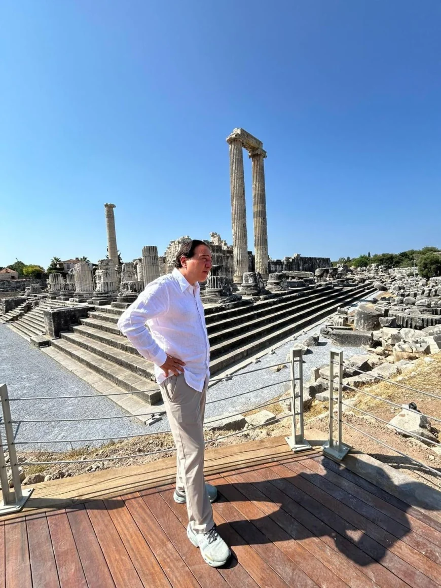 Ünlü piyanist Fazıl Say’dan Apollon Tapınağı’na beste geliyor