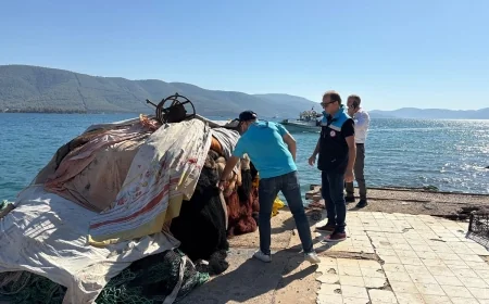 Güllük Körfezi’nde kaçak avcıların ağlarına ve malzemelerine el konuldu