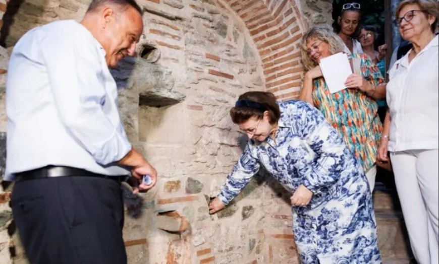 Komşu’da 300 yıllık tarihi Osmanlı çeşmelerinde yeniden sular akmaya başladı.