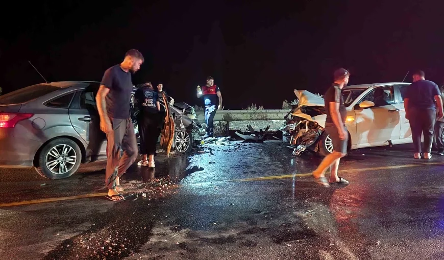 Torba- Gölköy ölüm yolunda feci kaza, ortalık savaş alanına döndü 3 kişi yaralandı