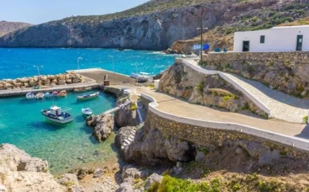 Yunanistan buraya taşınana bedava ev ve aylık 500 Euro veriliyor