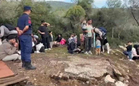 Muğla açıklarında göçmen faciası son anda önlendi 155 göçmen 6 organizatör yakalandı