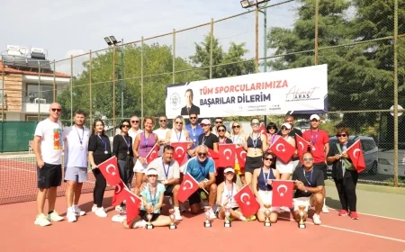 Cumhuriyet Coşkusu Tenis ile Kutlandı