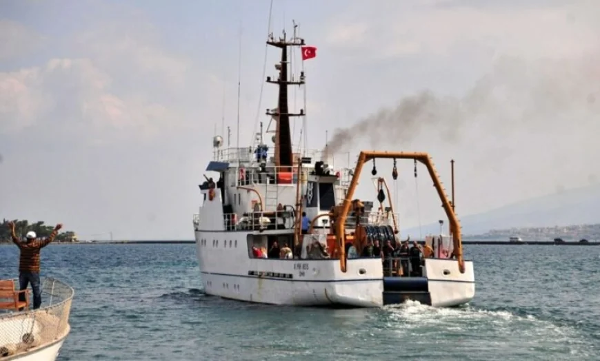Piri Reis Ege’de seyrine başladı, Yunanistan yakın takibe aldı