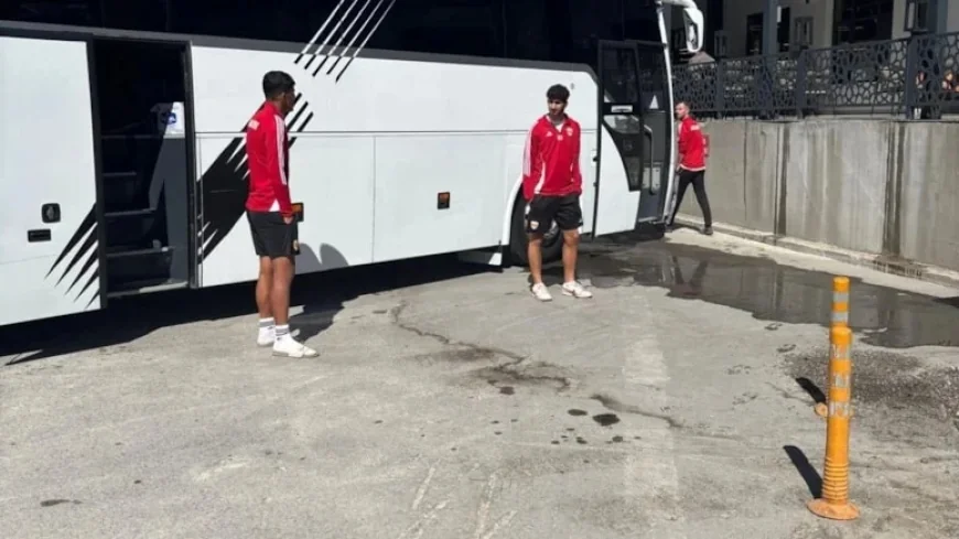 Adanaspor futbol takımı Fethiye’de hesabı ödeyemedi lokantada rehin kaldı