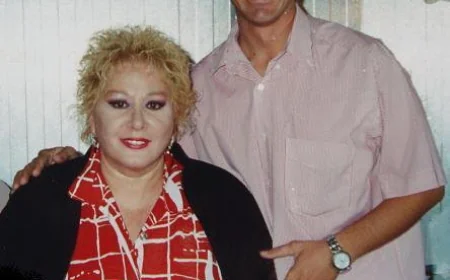 Son dakika... Usta sanatçı Muazzez Abacı hayatını kaybetti