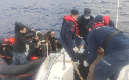 Bodrum ve Marmaris’te göçmen kurtarma operasyonu