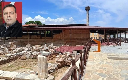 Anıt mezarın güvenlik görevlisi silahla vurulmuş olarak bulundu