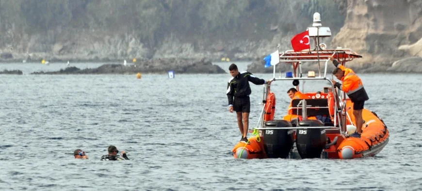 Göçmen  botu battı arama kurtarma çalışması başlatıldı