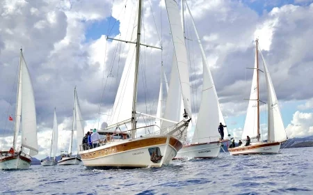 Bodrum’un dünyaca ünlü tırhandilleri Ege’de kapıştı