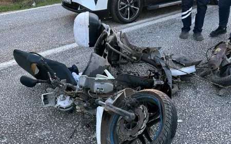 Bodrum’da iki motosikletli kafa kafaya çarpıştı iki ağır yaralı