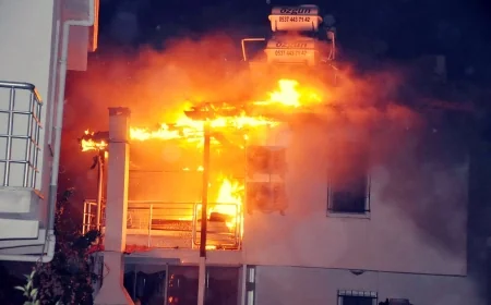 Evde Çıkan Yangın Korku Dolu Anlar Yaşattı