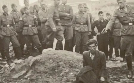 2. Dünya Savaşı’ndan kalma 80 yıllık tarihi fotoğrafın sırrı ortaya çıktı