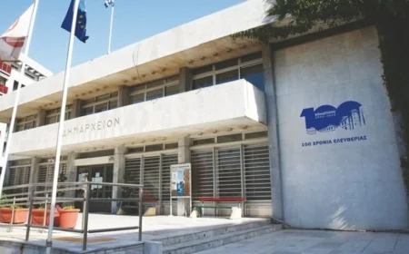 Komşuda çiftçilerden sonra bugün belediye personelide greve gitti belediyeler kapalı