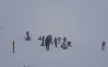 Dağcılar ve doğa yürüyüşçüleri çığ altında kaldı 4 yürüyüşçü öldü