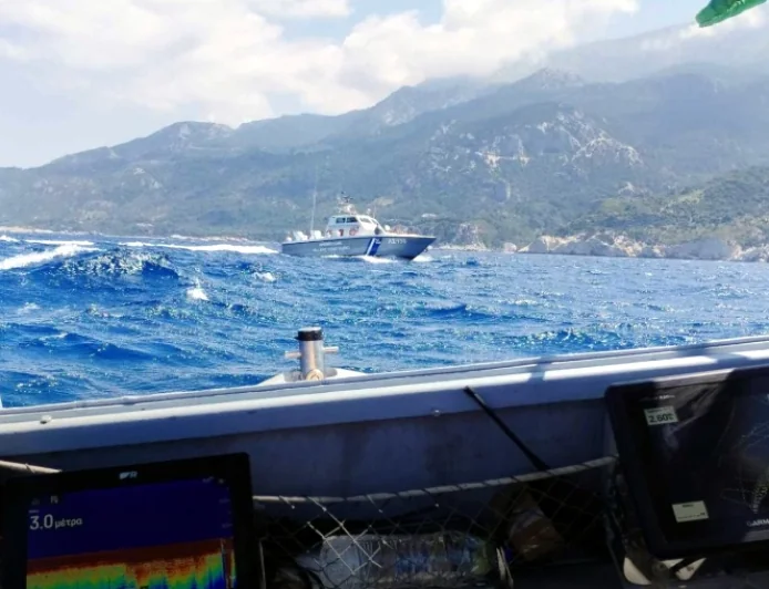 Ege’de göçmen botu alabora oldu 3 göçmen kayıp