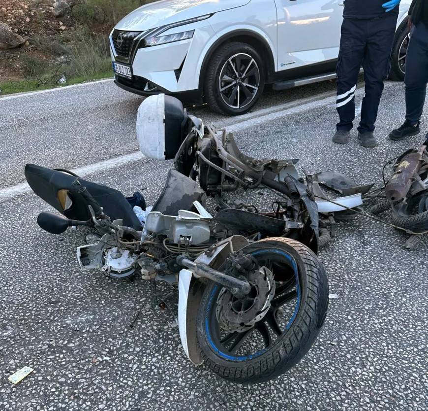 Bodrum’da iki motosikletli kafa kafaya çarpıştı iki ağır yaralı