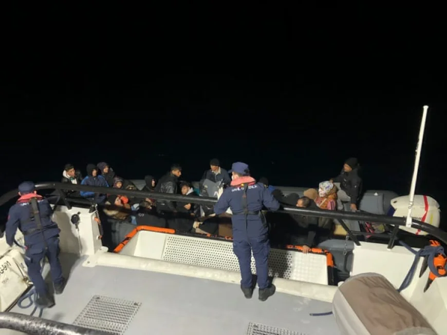 Bodrum açıklarında sürüklenen ve yardım isteyen göçmenler kurtarıldı