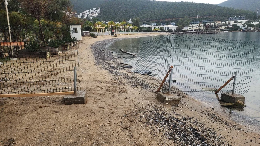 Torba sahilinde otelin kapattı tel çitler kaldırıldı, eylem ertelendi