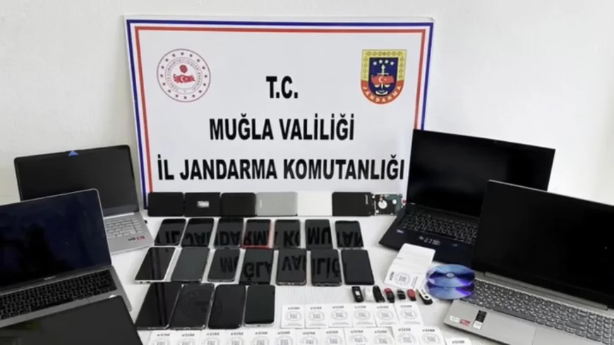 Muğla’da paravan şirket kurup milyarlık vurgun yapan çete çökertildi