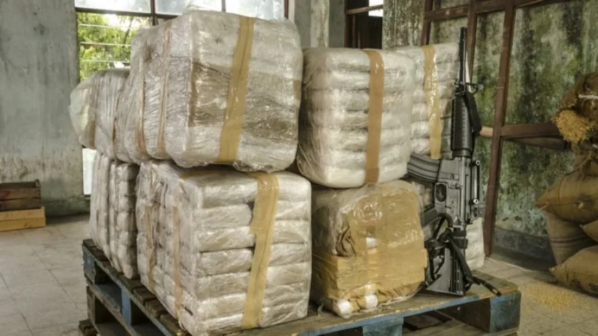 Ege'deki uyuşturucu rotası çökertildi: 7 ton kokaine el konuldu