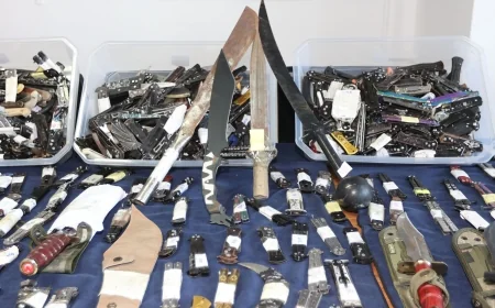 Otogar değil cephanelik yolcuların üzerinden bunlar çıktı