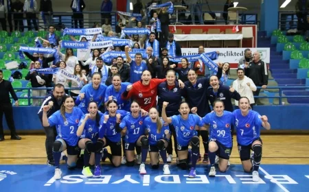 Yalıkavakspor hentbol takımı Bursa temsilcisini yendi 30-29