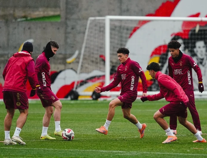 Galatasaray, Ziraat Türkiye Kupası’nda Fethiyespor maçı için geldi