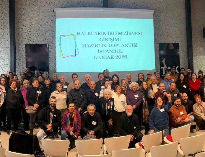 COP31 tiyatrosuna karşı halkın hakikati: Halkların İklim Zirvesi örgütlenmeye İstanbul’da devam ediyor