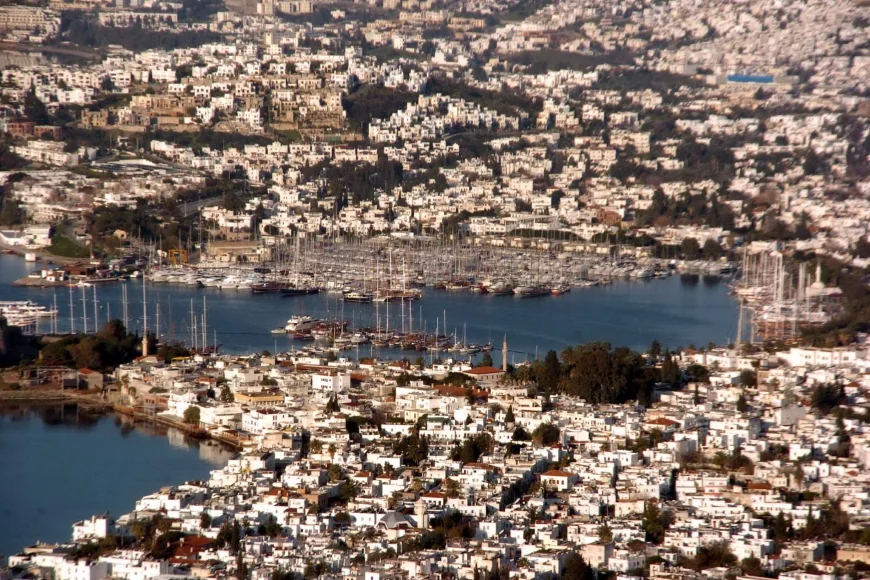 Konut fiyatlarında rekor turistik ilçelerde