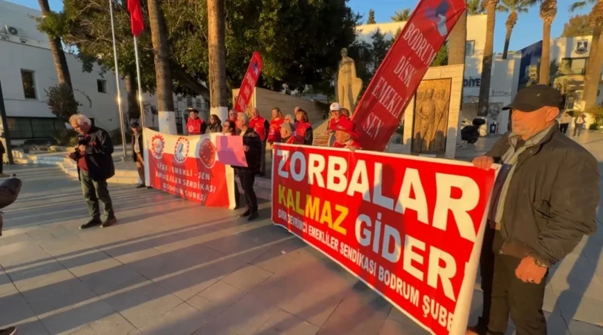 Bodrum’da emekliler 24 saatlik eyleme başladı