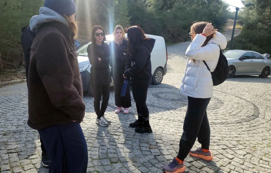 Pedasa antik kentini ziyaret giden kadınları soydular (Videolu haber)