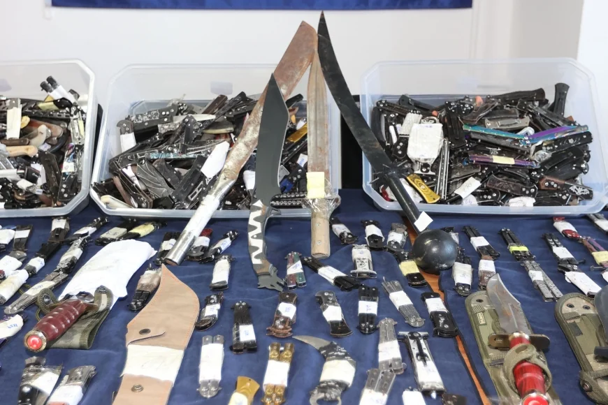 Otogar değil cephanelik yolcuların üzerinden bunlar çıktı